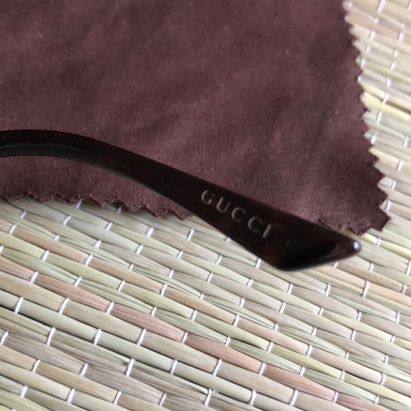 Too many sunglasses SOLD - Picture 7 of 8